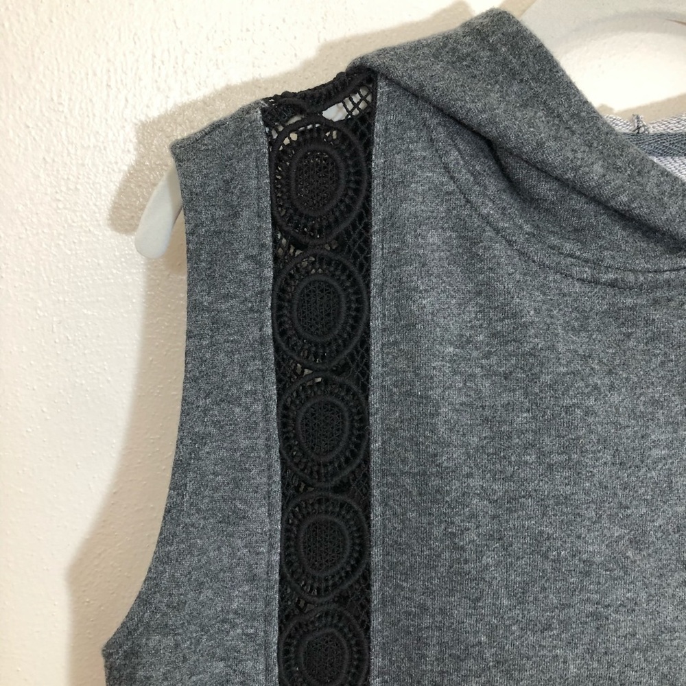 Fabletics sleeveless hooded sweatshirt gray S - Picture 5 of 9